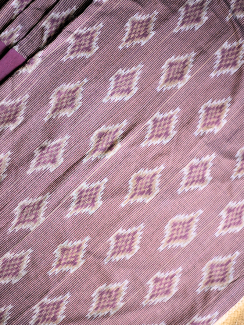 Kenchu Cotton Ikat Handwoven Saree